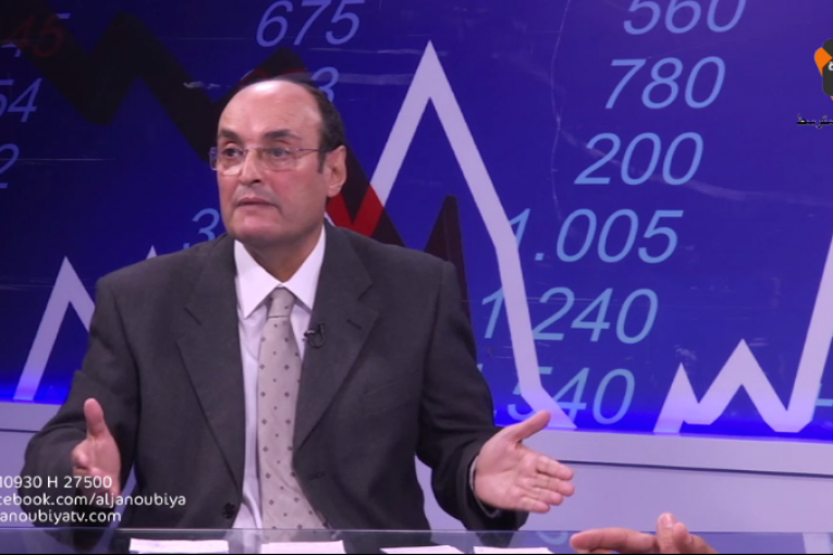 أفاق إقتصادية – تراجع قيمة العمل بالمجتمع التونسي على الإقتصاد التونسي