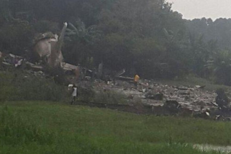 مقتل 40 راكبا بتحطم طائرة روسية الصنع بجنوب السودان