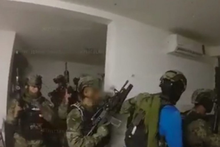 فيديو يظهر عملية اعتقال أكبر تاجر مخدرات في العالم