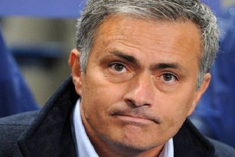 مورينهو مرشّح لتدريب المنتخب الانقليزي‎