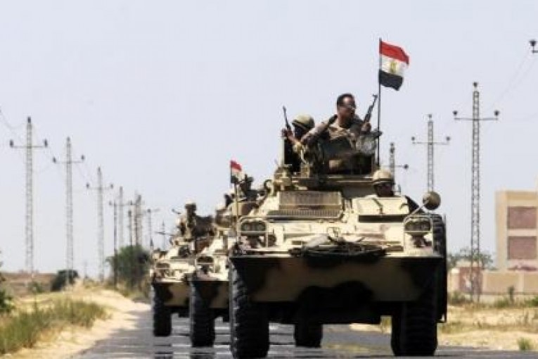 مصادر: مقتل ضابط شرطة مصري في انفجار بسيناء