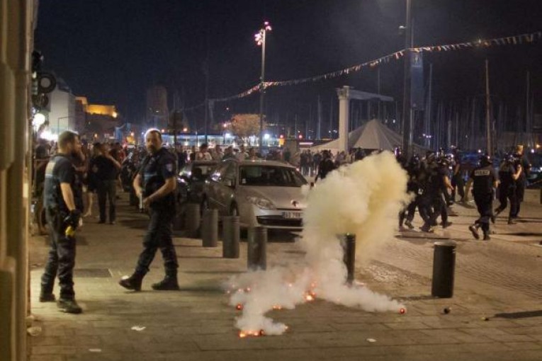 الاتحاد الأوروبي لكرة القدم:استبعاد روسيا من بطولة أوروبا 2016 مع إيقاف التنفيذ