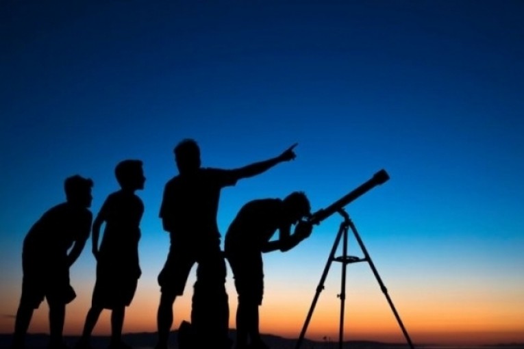 الجمعية التونسية لعلوم الفلك: عيد الفطر يوم 6 جويلية 2016