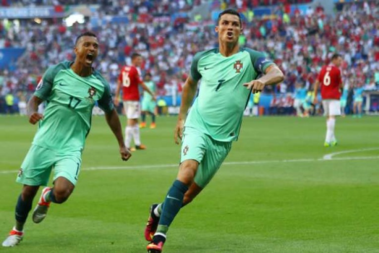 بالفيديو.. كرسيتيانو رونالدو و ناني يمضيان تأهل البرتغال إلى نهائي أورو 2016