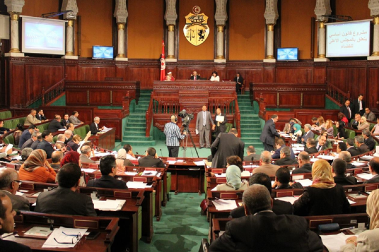مجلس نواب الشعب يصادق على قرض من البنك الإفريقي للتنمية بقيمة 645 مليون دينار