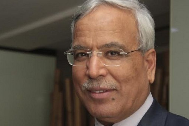 وزير الوظيفة العمومية والحوكمة ومقاومة الفساد السابق: وجود ملفات انتدابات وترقيات وتسميات مخالفة للقانون