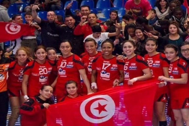 كرة يد – كان سيدات : المنتخب التونسي ينتصر على نظيره الغيني