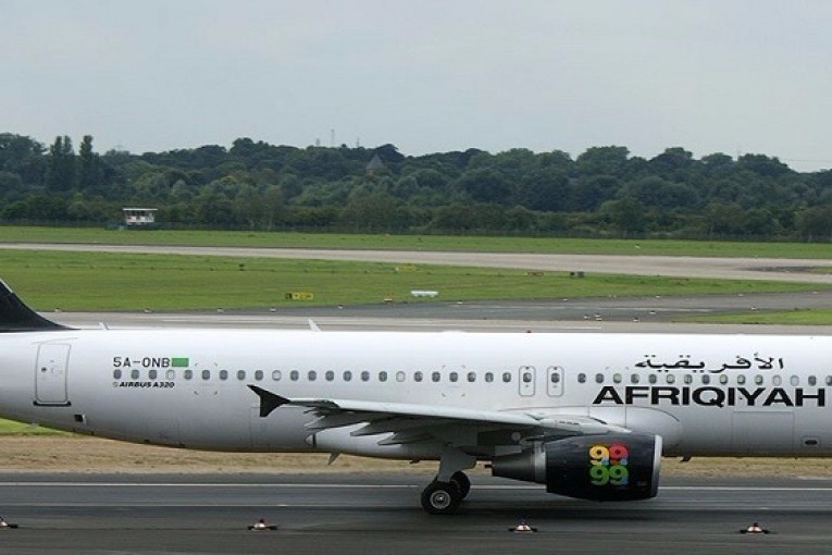 تحويل طائرة من ليبيا إلى مالطا: الخاطفان ”مواليان للقذافي” وهددا بتفجير الطائرة