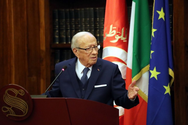 قائد السبسي أمام مجلس الشيوخ الايطالي : “ارفعوا الحظر عن الوجهة التونسية”