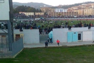 الجزائر: 20 جريحا على الأقل في مباراة مولودية بجاية واتحاد العاصمة