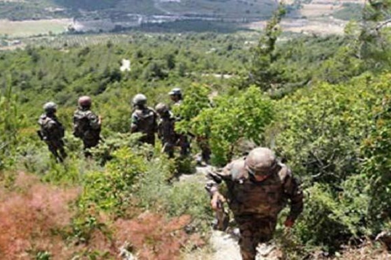 مواجهات بين قوات الجيش الوطني وإرهابيين في جبل سمامة: وزارة الدفاع تنفي