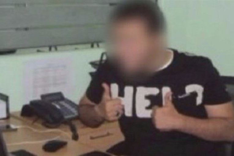 فرنسا: المتهم بهجوم اللوفر يخرج عن صمته ويتحدث إلى المحققين