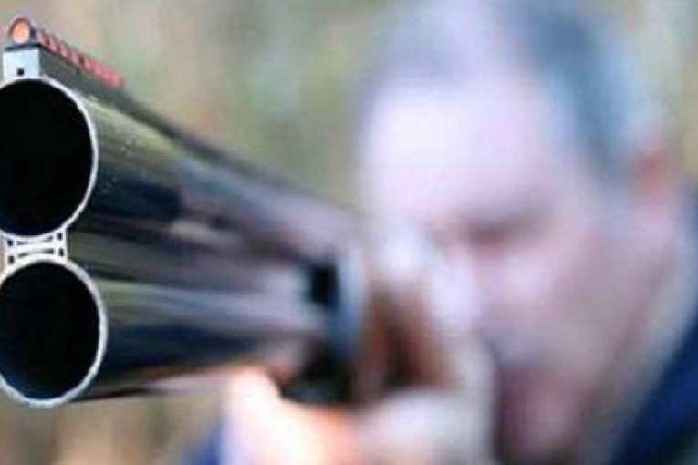 القصرين : باستعمال بنادق صيد…الاعتداء على 3 أمنيين وتهريب مشتبه به في جريمة قتل !