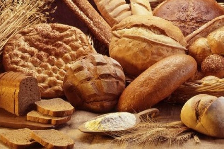 محمد بوعنان : إضراب المخابز نجح بنسبة 100%.. وعلى الدولة تسوية وضعية المخابز العشوائية