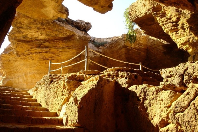 ملتقى هوارة الثاني لتراث الهوارية- الهوارية مهد الحضارة بالوطن القبلي