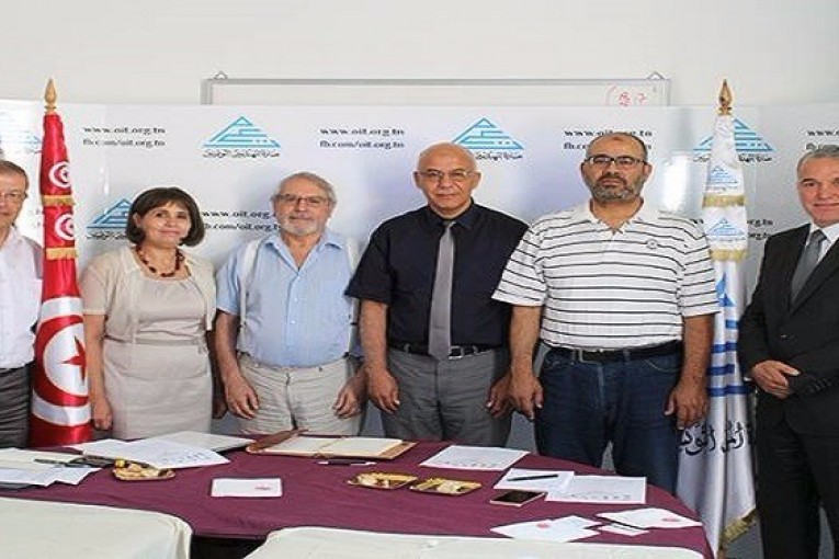 نحو إحداث جسر بين مدينة الهوارية وجزيرة صقلية الإيطالية