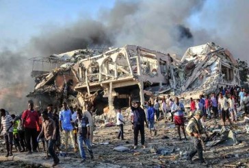 الصومال..137 قتيلا و300 جريح إثر تفجير شاحنة بالعاصمة مقديشو