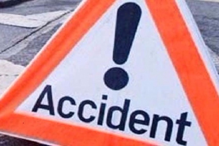 حاجب العيون: انقلاب شاحنة عسكرية تسفر عن وفاة عسكري و إصابة 4 آخرين