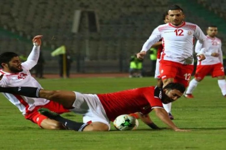 جائزة أفضل لاعب افريقي..يوسف المساكني وعلي معلول مرشّحان بارزان