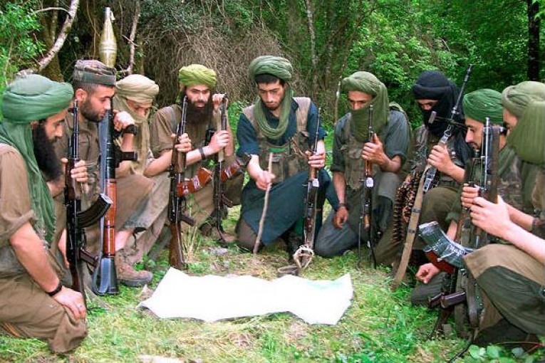 مؤسّسة الدفاع عن الديمقراطيات..القاعدة بالمغرب الاسلامي” أغنى التتنظيمات الارهابية