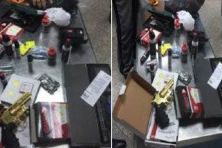 مطار قرطاج: حجز مسدّسين وخراطيش بحقيبة تونسي قادم من باريس