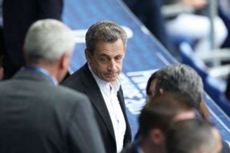 إيقاف الرئيس الفرنسي السابق نيكولا ساركوزي