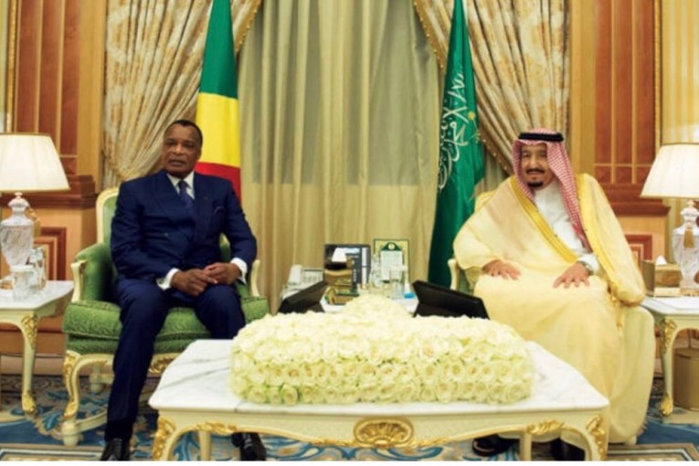 خادم الحرمين الشريفين الملك سلمان بن عبد العزيز يستقبل الرئيس دينيس ساسو نغيسو رئيس جمهورية الكونغو برازافيل في قصر اليمامة بالرياض