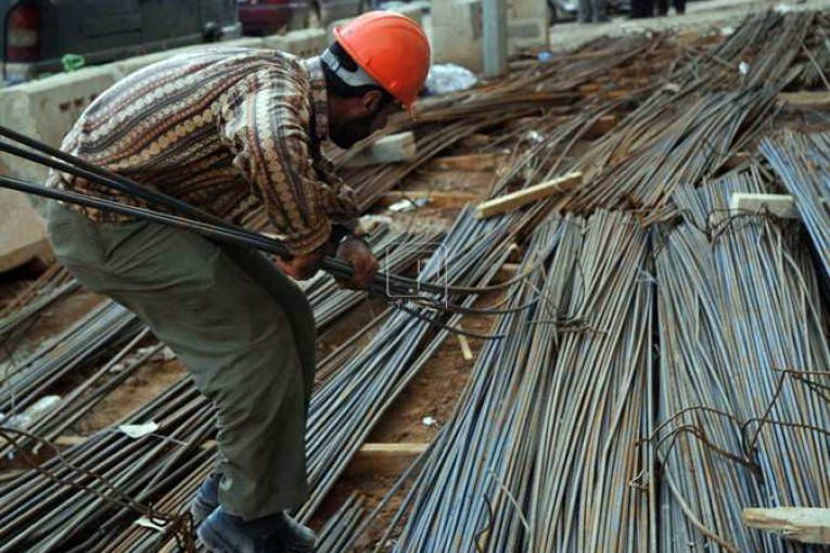 زيادة كبيرة في سعر حديد البناء و الإسمنت