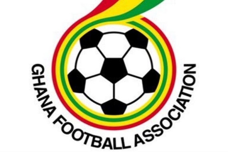 الاتحاد الغاني لكرة القدم يوقف ستة حكام مدى الحياة بسبب الرشوة