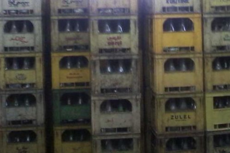 حجز 8 الاف لتر من الزيت النباتي المدعم بمستودع بصفاقس