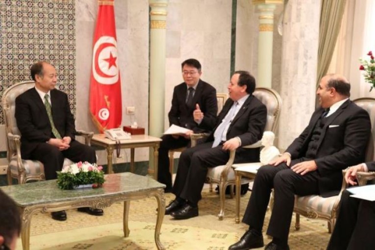 هبتان صينيتان لفائدة الحكومة التونسية ب108 ملايين دينار