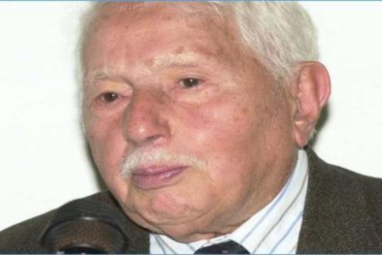 وفاة السياسي والنقابي مصطفى الفيلالي