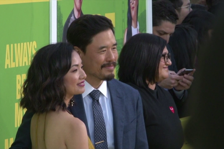 تشاهدون في الحلقة القادمة مع رمزي الملوكي احتفال الأقليات العرقية في هوليود بنجومهم مثل The Asian Awards و ALMA Awards