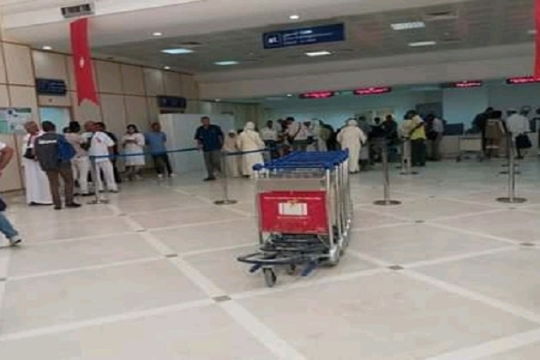 مطار قابس مطماطة الدولي: 253 حاجا يتجهون نحو البقاع المقدسة لأداء مناسك الحج