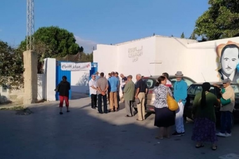 هيئة الإنتخابات: اطلاق النار بمركز اقتراع بحفوز حادثة معزولة