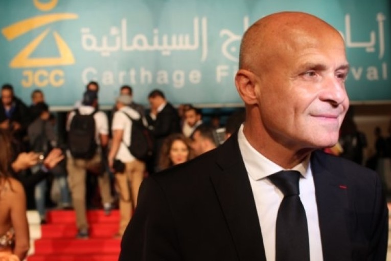 سفارة فرنسا في تونس تعلق على شائعات إنهاء مهام السفير الفرنسي