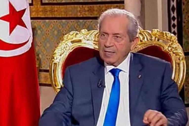 رئيس الجمهورية المؤقت يؤكد على “ضرورة تلافي كل ما من شأنه التشكيك في مسار تونس ومستقبلها”