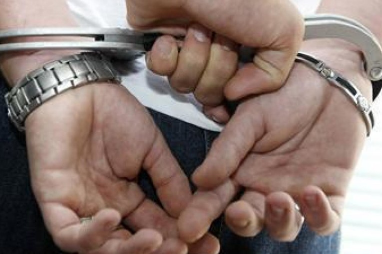 القصرين: إيقاف قاتل فتاة بحضيرة بناء في صفاقس