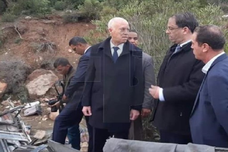 سعيد يحمّل المسؤولية لكل من تسبب في رداءة الطريق ويتعهد بالعمل على إعادة تهيئته وصيانته