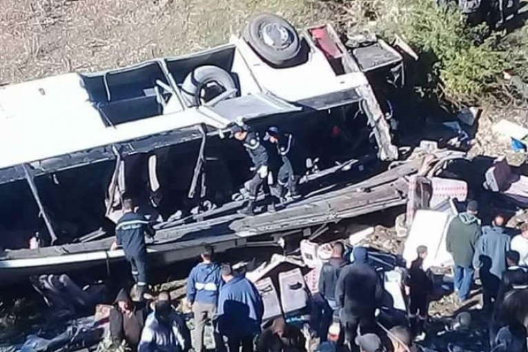 عاجل: ارتفاع ضحايا حادث عمدون الى قرابة 20 قتيلا