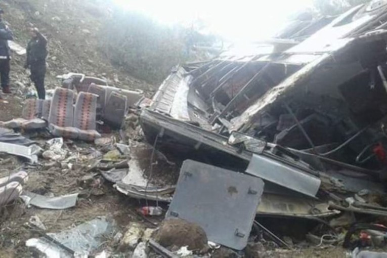 ارتفاع عدد ضحايا انقلاب حافلة سياحية في منطقة السنوسي إلى 24 حالة وفاة و18مصابا آخرين (حصيلة محيّنة)