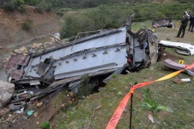 بعد حادثة عمدون: وزارة التجهيز تقوم بجرد كل النقاط الخطرة على الطرقات