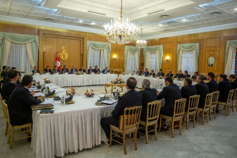 نحو تشديد اجراءات التوقي من كورونا