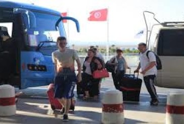 إجراءات جديدة لإجلاء التونسيين العالقين بليبيا