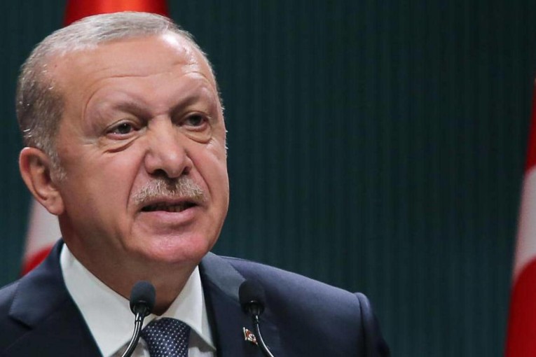 أردوغان يؤكد على بقاء القوات التركية في سوريا