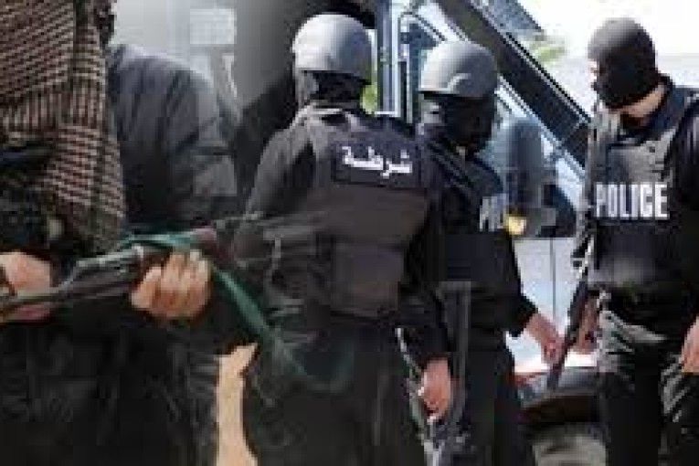 سوسة: الإطاحة بخليّة ارهابية خططت لاستهداف منشآت ودوريات أمنية