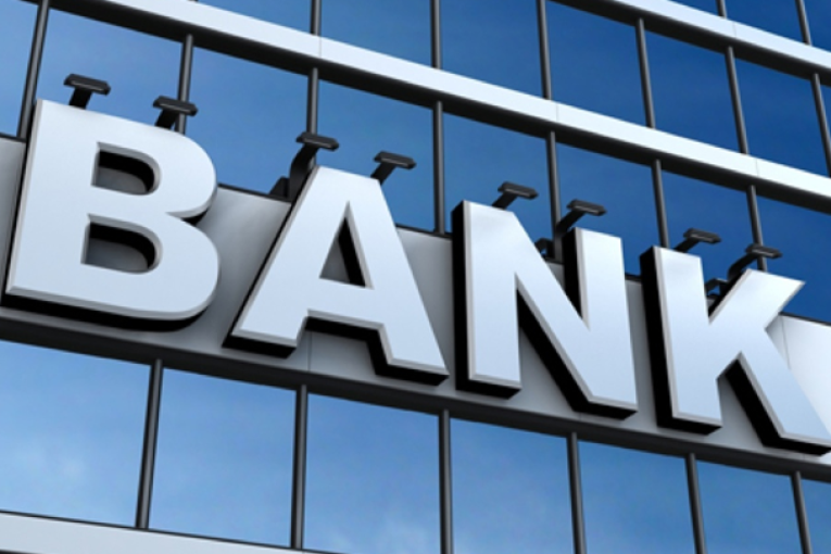 إحباط عملية سطو على فرع بنكي وإلقاء القبض على شخص مرتكب للعملية بصفاقس المدينة