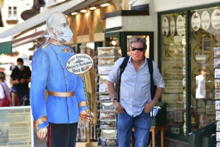 كورونا: بداية “الموجة الثانية” في ألمانيا وفرنسا تستعد للأسوأ