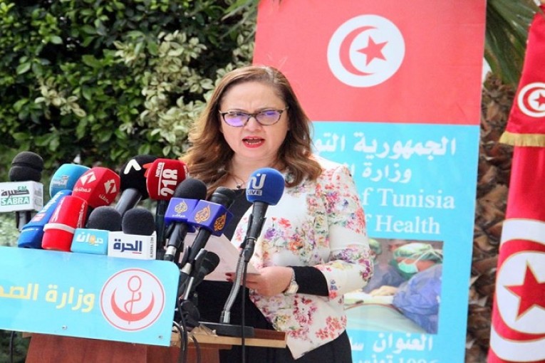 نصاف بن عليا: لا حل في منع انتشار فيروس كورونا الا في تطبيق البروتكول الصحي