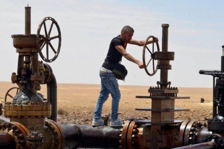 اعتصام “الكامور” للرئاسات الثلاث: لن تُفتح “الفانا” الا على جُثثنا